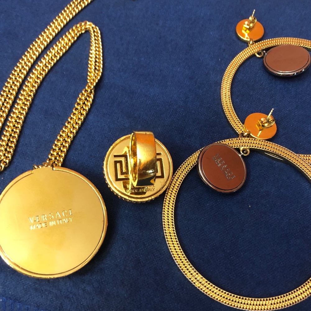 AUTHENTIC VERSACE GOLD & SILVER MEDUSA EARRINGS - Picture 2 of 3